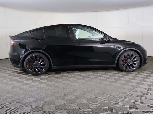 Used 2024 Tesla Model Y Performance AWD/4WD image 20
