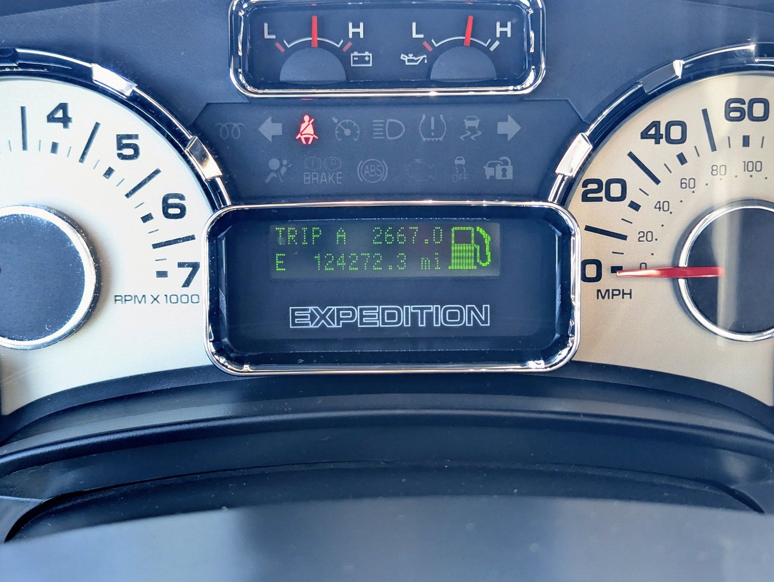 Used 2013 Ford Expedition EL Limited AWD/4WD image 15