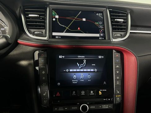 Used 2023 INFINITI QX50 Sport image 16