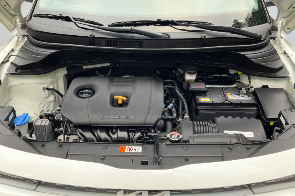 Used 2025 Kia Soul LX FWD image 22
