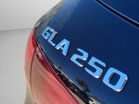 Certified 2026 Mercedes-Benz GLA 250 image 35