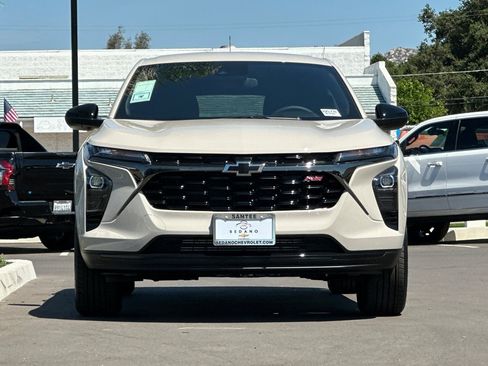 New 2026 Chevrolet Trax RS w/ Driver Confidence Package image 9