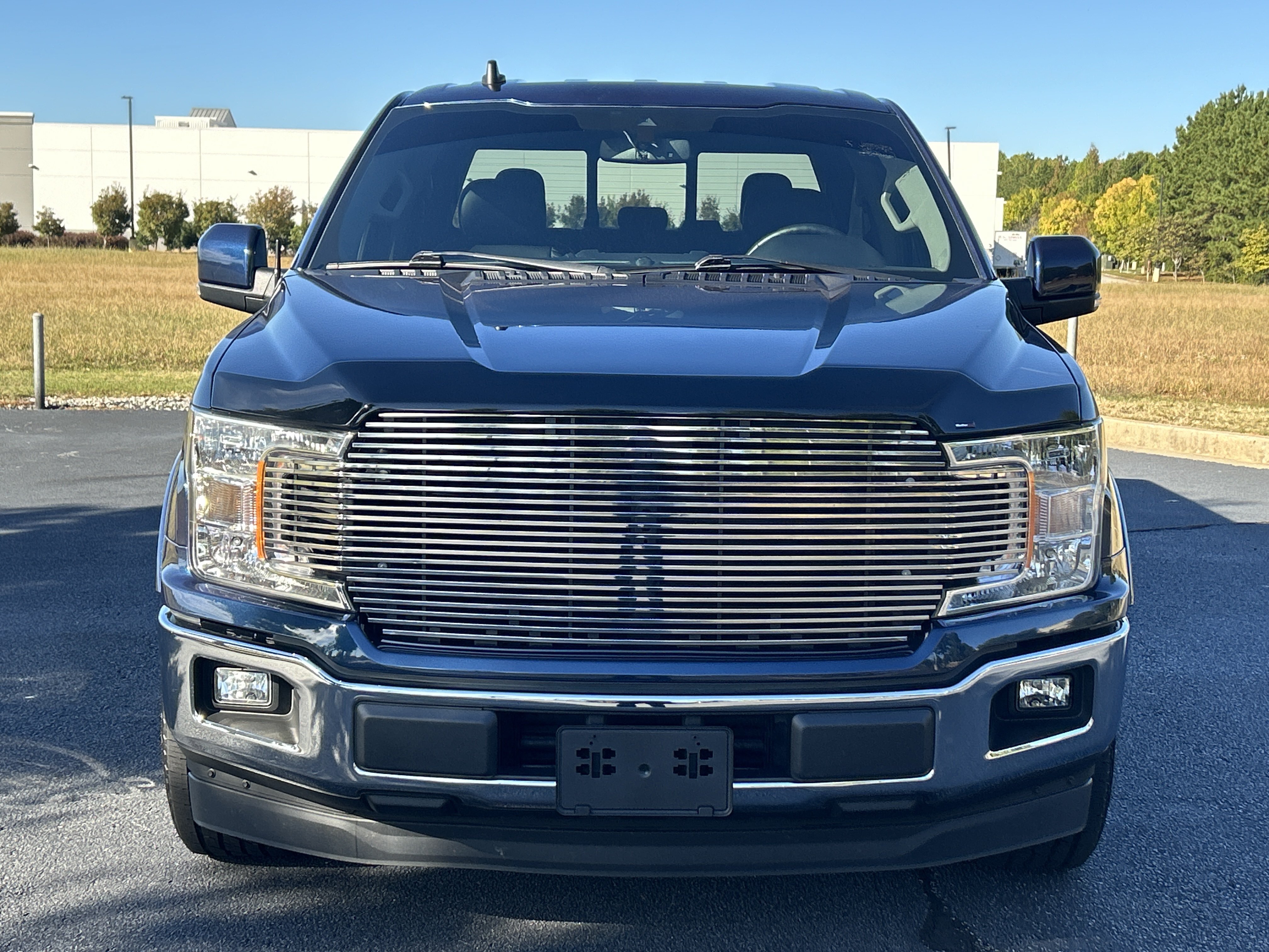 Used 2019 Ford F150 Lariat w/ Trailer Tow Package RWD image 3
