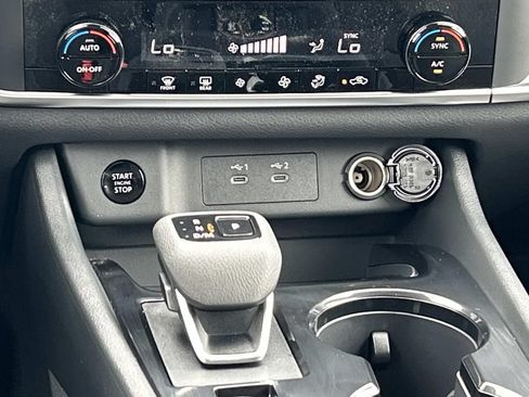 New 2026 Nissan Rogue SV AWD/4WD image 26