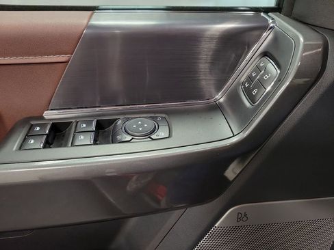 Used 2023 Ford F150 Lariat w/ Equipment Group 502A High image 22