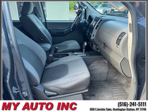 Used 2013 Nissan Xterra S AWD/4WD image 25