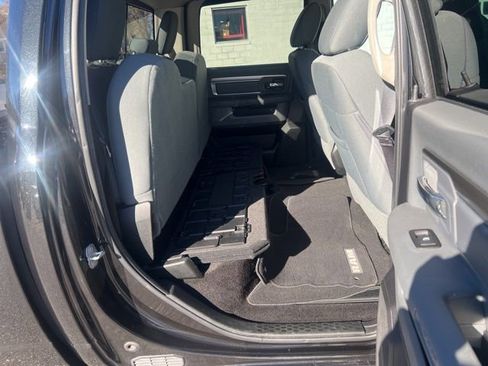 Used 2017 RAM 1500 Big Horn image 18