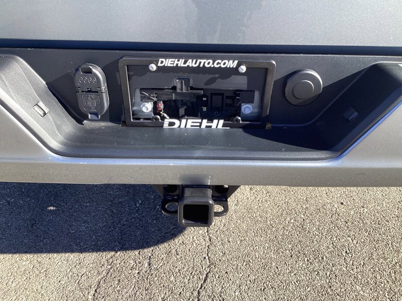 New 2026 Chevrolet Silverado 1500 RST w/ RST Select Package AWD/4WD image 14