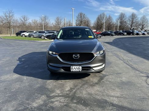 Used 2019 MAZDA CX-5 Touring image 3
