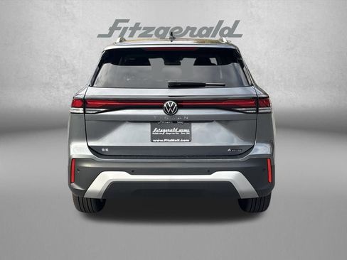 New 2026 Volkswagen Tiguan SE image 6