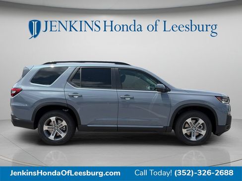 New 2026 Honda Pilot EX-L image 2