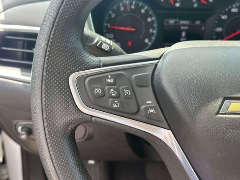 Used 2022 Chevrolet Equinox LS AWD/4WD image 20