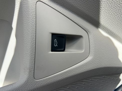 New 2026 Volkswagen Jetta S FWD image 32