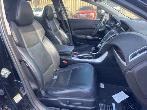 Used 2017 Acura TLX w/ Technology Package image 8