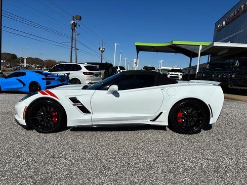 Used 2019 Chevrolet Corvette Grand Sport w/ Z07 Performance Package image 11