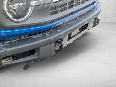 Used 2022 Ford Bronco Black Diamond w/ Sasquatch Package image 9