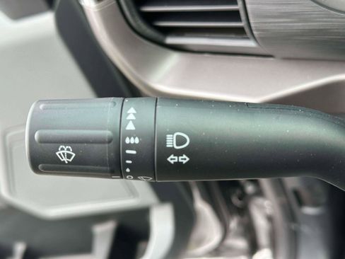 Used 2025 Ford F150 XL image 19