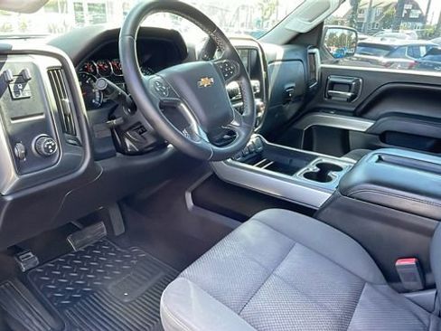 Used 2015 Chevrolet Silverado 2500 LT w/ LT Convenience Package image 10