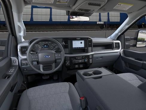 New 2026 Ford F250 XL w/ STX Appearance Package AWD/4WD image 9