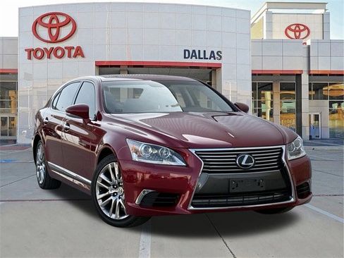 Used 2017 Lexus LS 460 L image 1