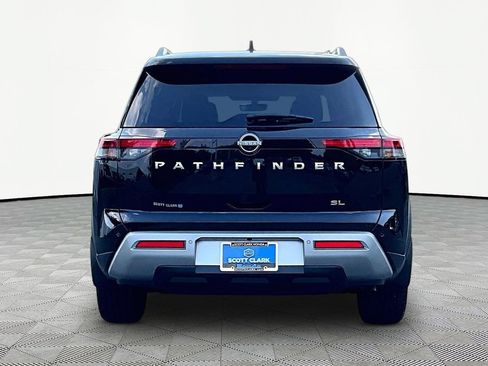 Used 2025 Nissan Pathfinder SL FWD image 7