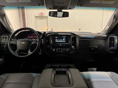 Used 2019 Chevrolet Silverado 2500 W/T AWD/4WD image 18