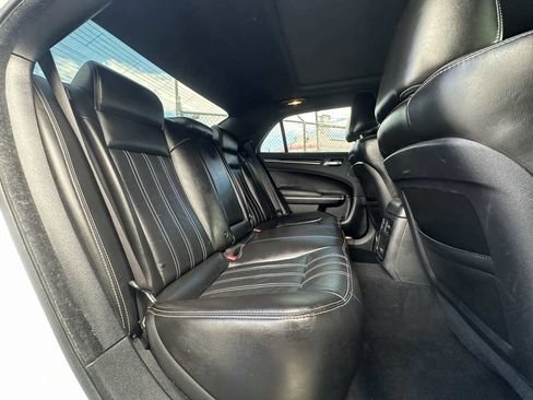 Used 2022 Chrysler 300 S RWD image 30