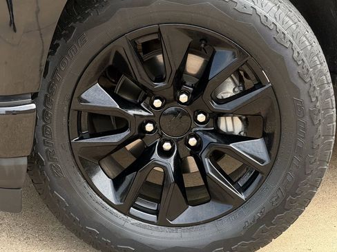 Used 2021 Chevrolet Silverado 1500 RST w/ Texas Edition Plus AWD/4WD image 9