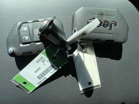 New 2025 Jeep Gladiator Rubicon image 34