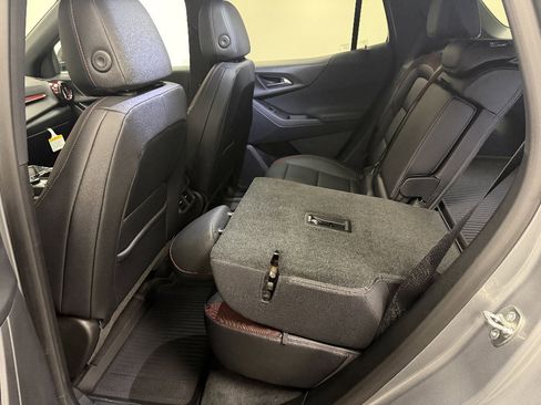 New 2026 Chevrolet Equinox RS w/ LPO, Floor Liner Package image 18