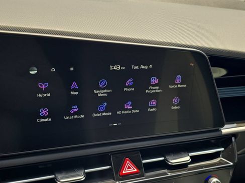 New 2026 Kia Niro EX FWD image 22