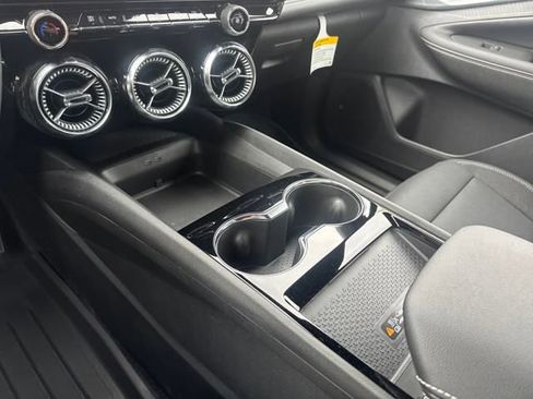 New 2025 Chevrolet Blazer EV LT image 30