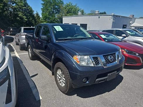 Used 2020 Nissan Frontier SV w/ SV Utility Package AWD/4WD image 1