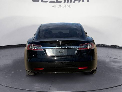 Used 2017 Tesla Model S 90D image 4