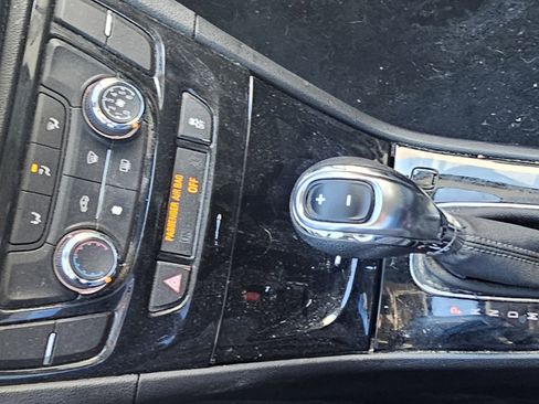 Used 2018 Buick Encore Preferred image 17