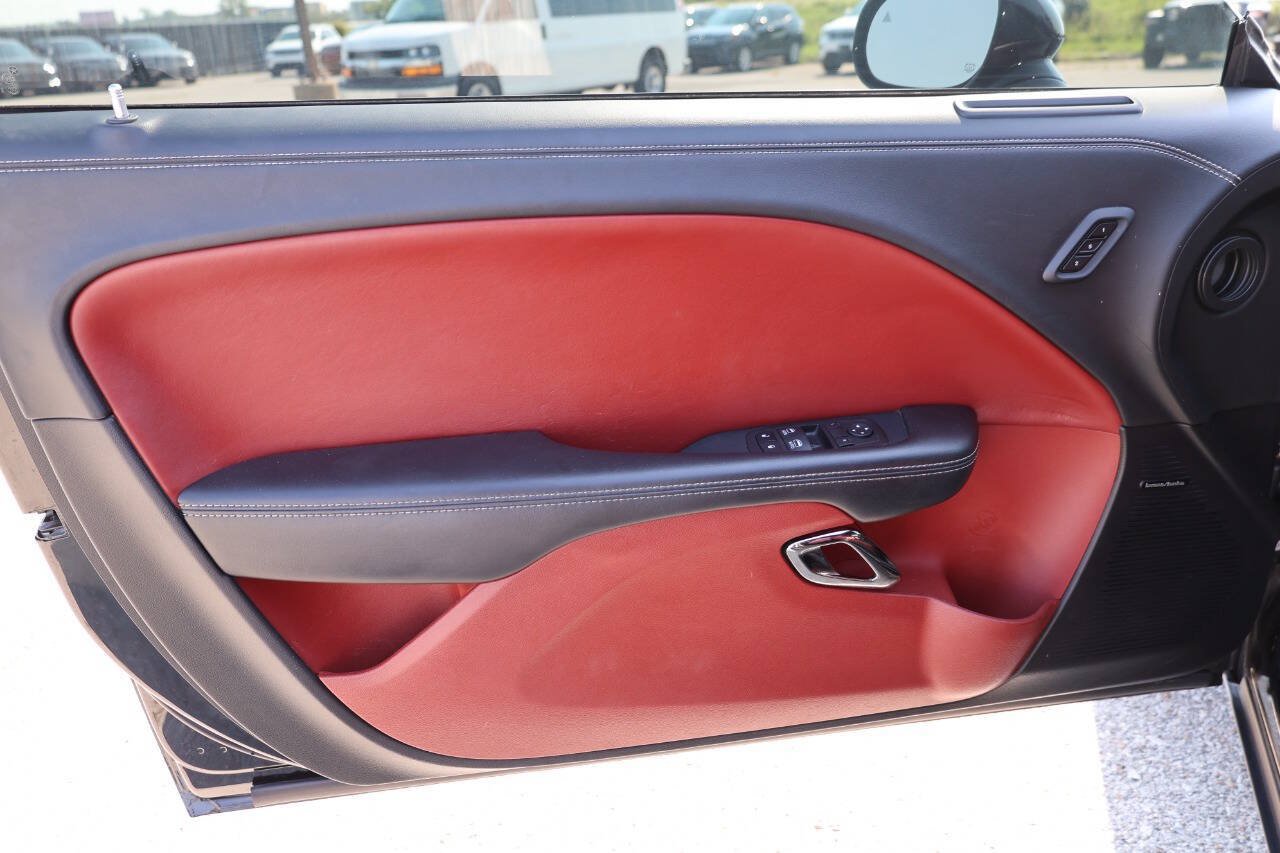 Used 2023 Dodge Challenger SRT Hellcat RWD image 12