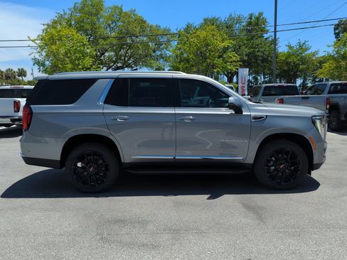 New 2026 GMC Yukon Elevation w/ Elevation Premium Package AWD/4WD image 7