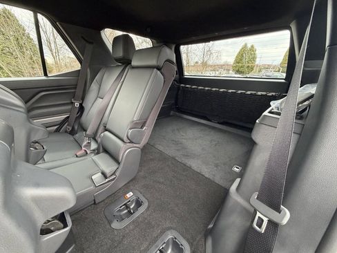 Used 2025 Toyota 4Runner TRD Off-Road Premium image 33