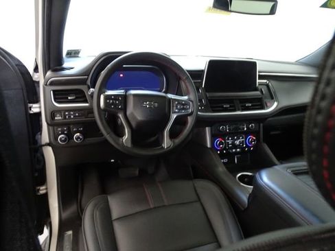 Used 2023 Chevrolet Tahoe RST w/ Luxury Package image 5