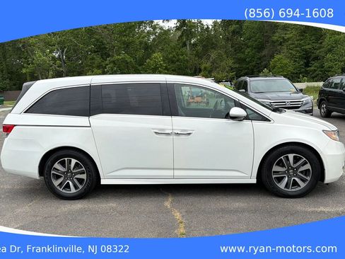Used 2016 Honda Odyssey Touring image 4