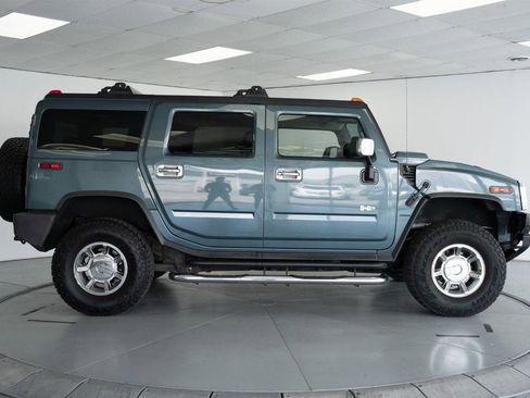 Used 2005 HUMMER H2 w/ Preferred Equipment Group image 13