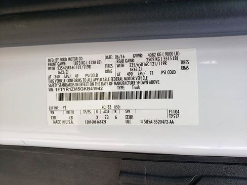 Used 2016 Ford Transit 250 130 Low Roof RWD image 25
