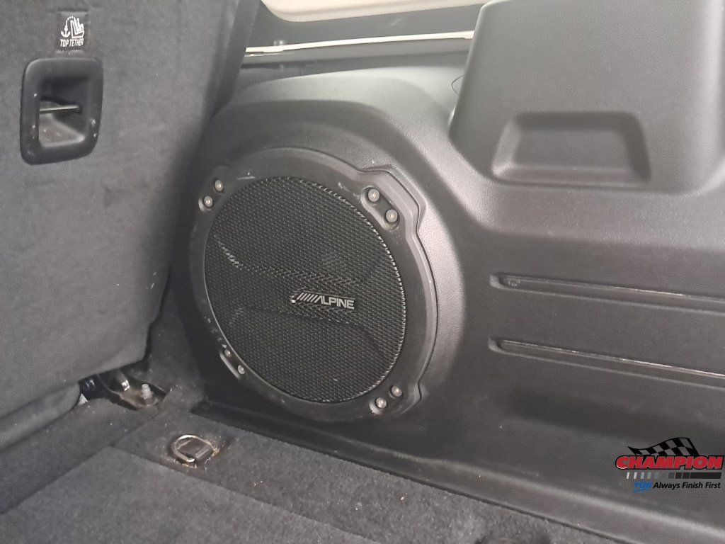 Used 2020 Jeep Wrangler Unlimited Sahara AWD/4WD image 28