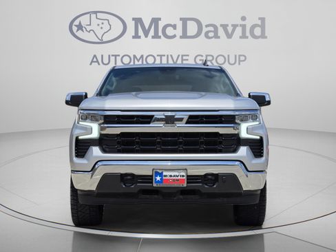 Used 2022 Chevrolet Silverado 1500 LT AWD/4WD image 8