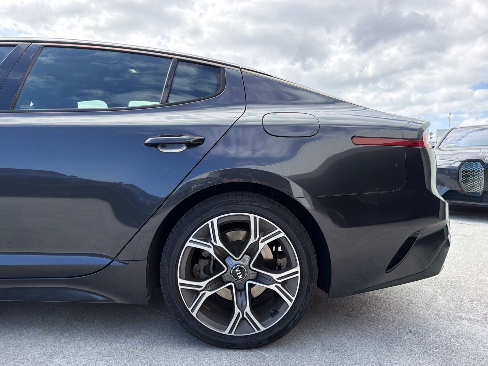 Used 2020 Kia Stinger GT-Line RWD image 5
