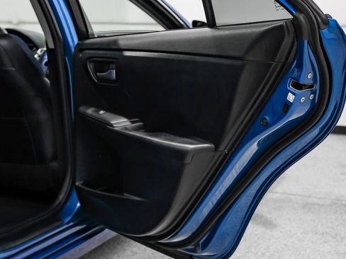 Used 2016 Toyota Camry SE image 47