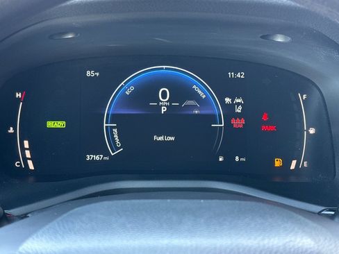 Used 2025 Toyota Camry LE FWD image 22
