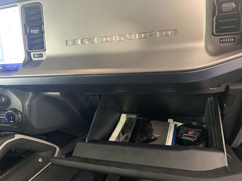 Used 2022 Ford Bronco Outer Banks image 43