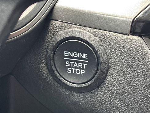Used 2024 Ford Escape Active AWD/4WD image 29