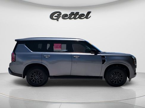 Certified 2025 Nissan Armada SV RWD image 4